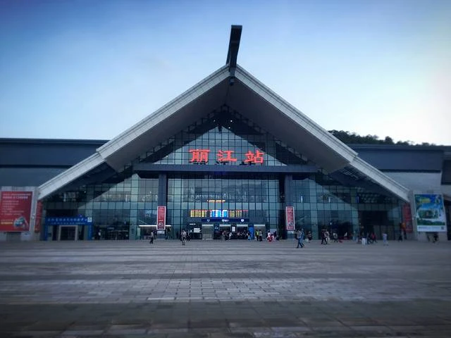 邯鄲到麗江物流專線-貨運直達-直送各區(qū)域-專業(yè)物流管理服務